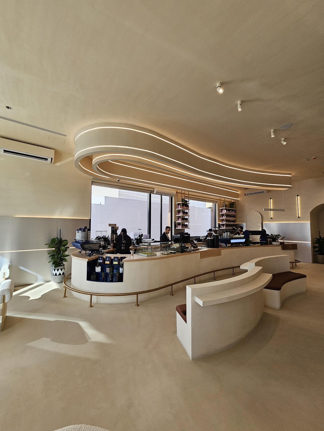فولاري gallery