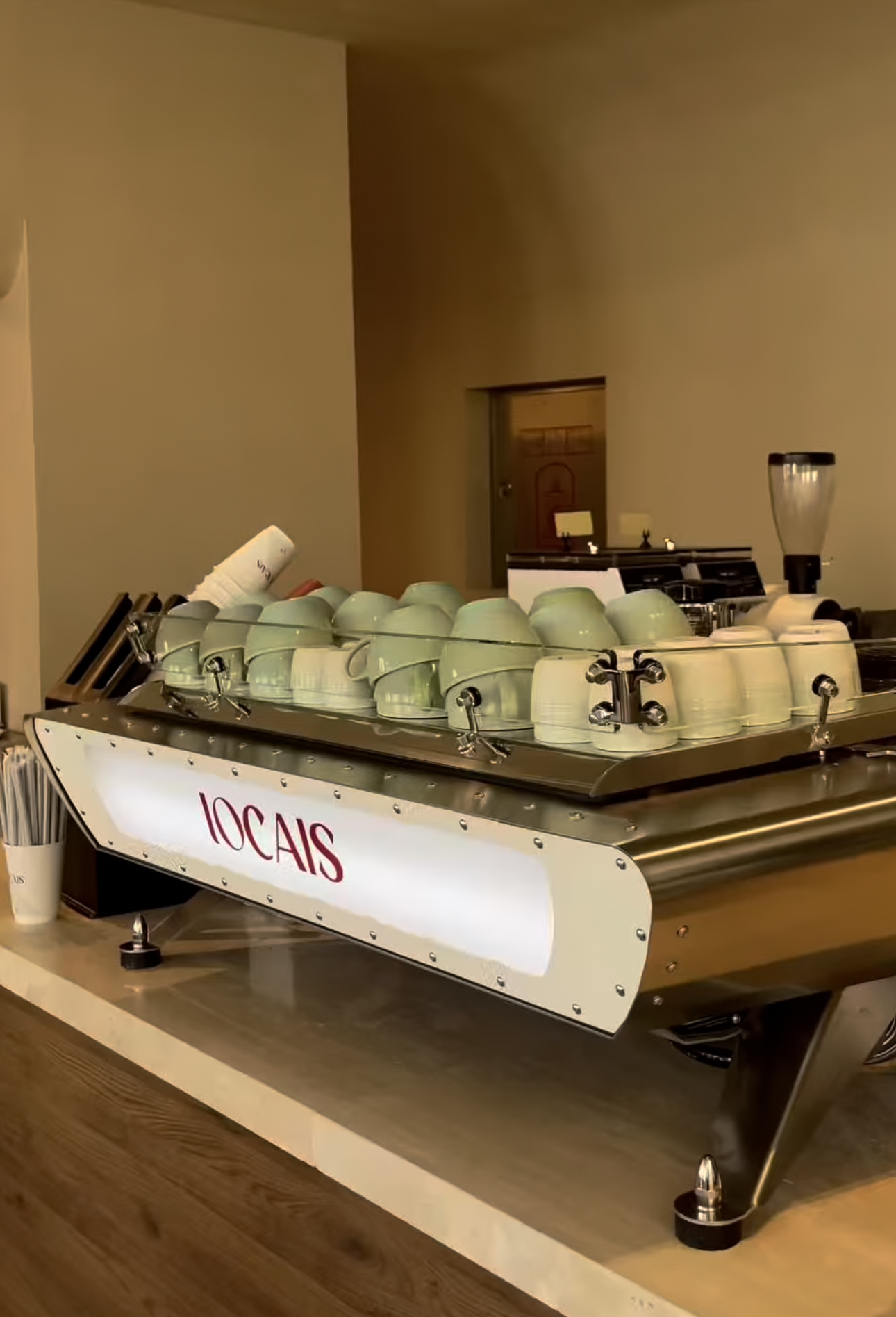 لوكايز gallery