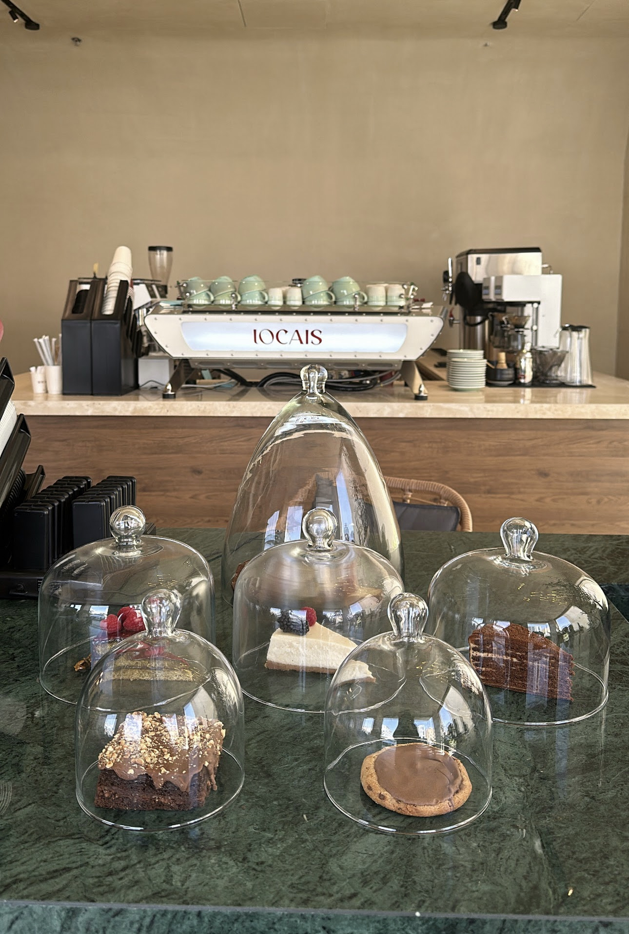 لوكايز gallery